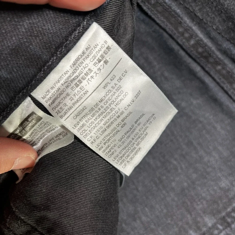Levi's 541‎ Jeans Men's Black Denim Stretch Relaxed Straight Zip Fly - 37x29